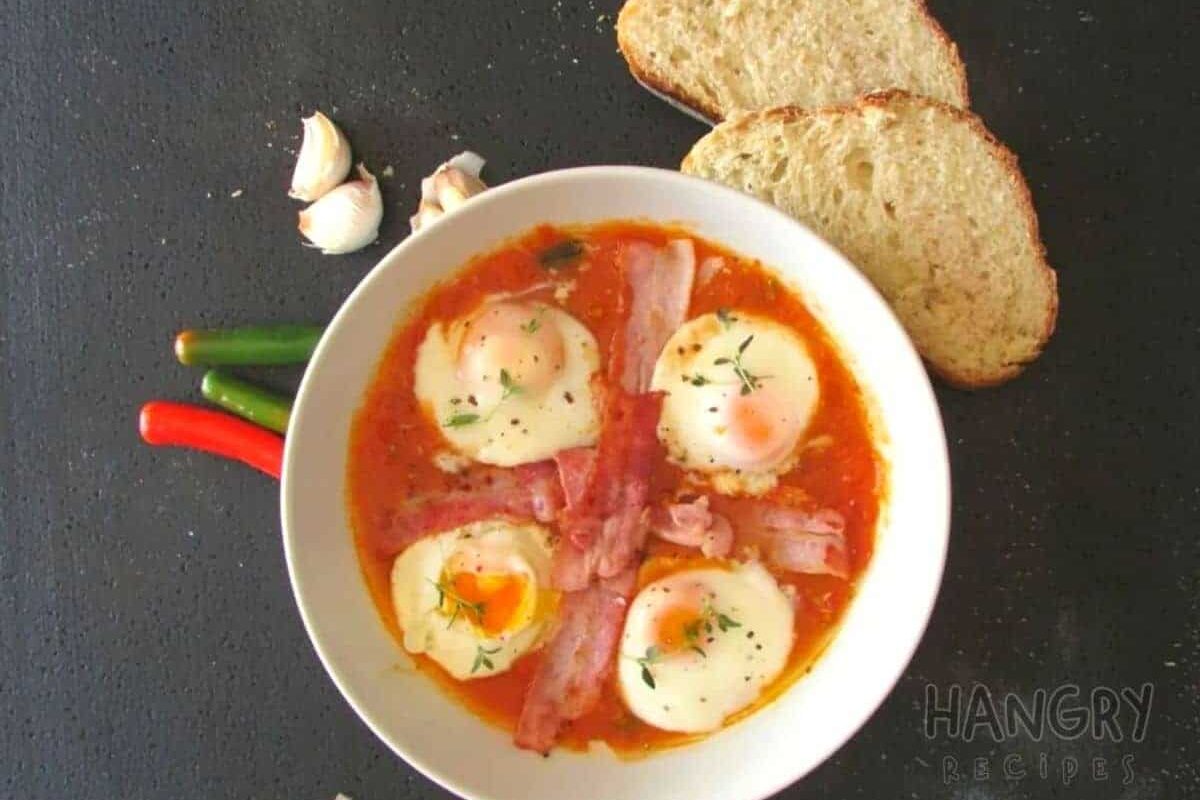 Easy Poached Eggs with spicy twist