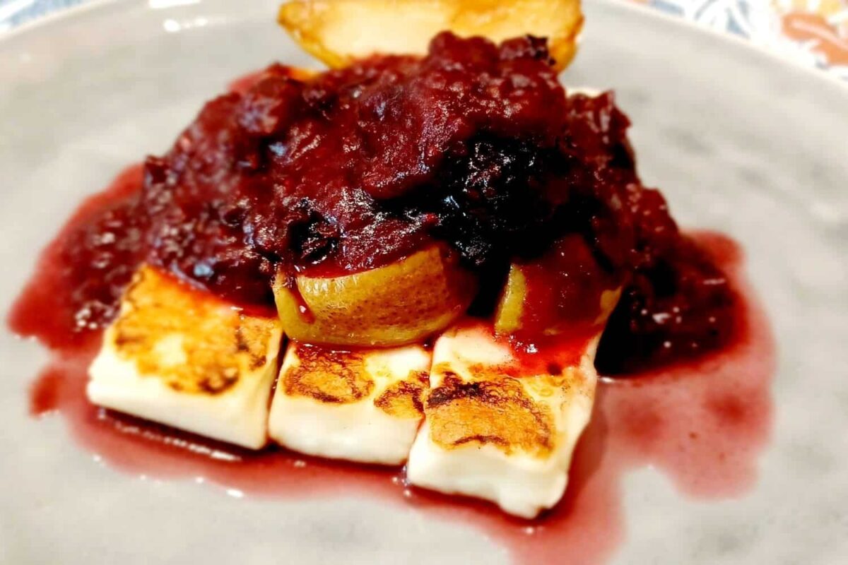 Fried Halloumi Cheese and Pears, Spiced Dates with Blueberries (1)